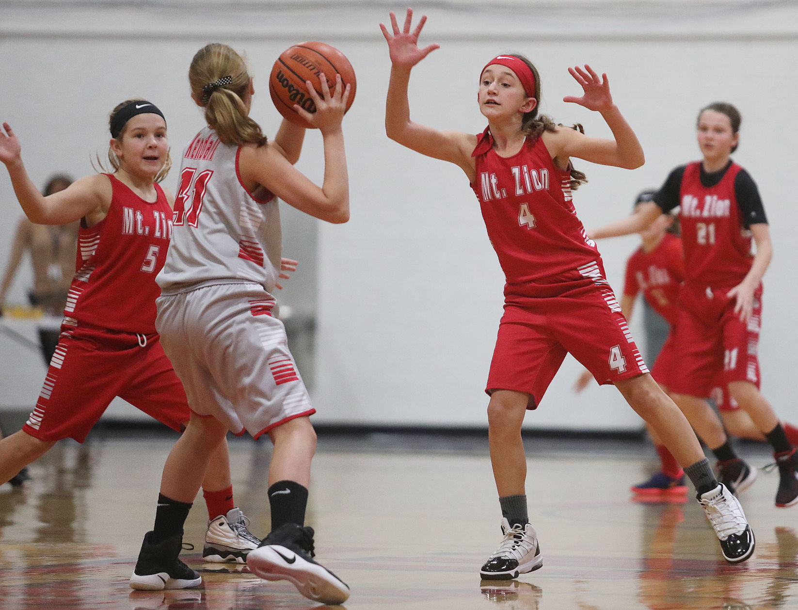 FBP Mount Zion vs Mahomet Seymour girls basketball 6 1.7.19.jpg